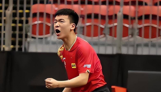 在这名年轻 在这名年轻